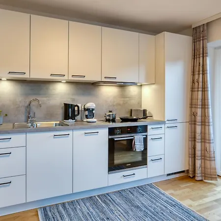 Апартаменты Na-home *